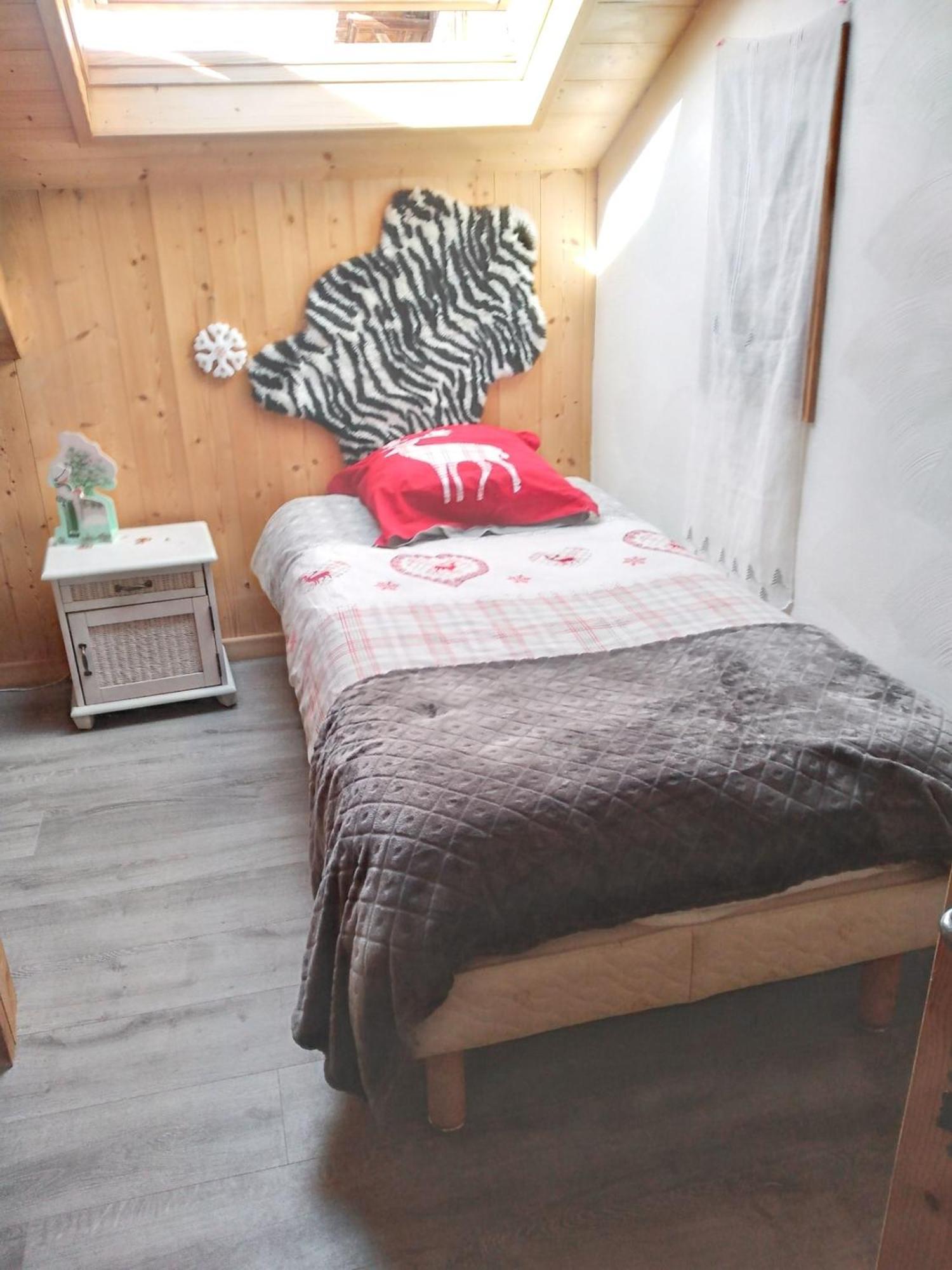 Studio Confortable A Taninges 25 M² Avec Vue Sur Jardin Exterior foto